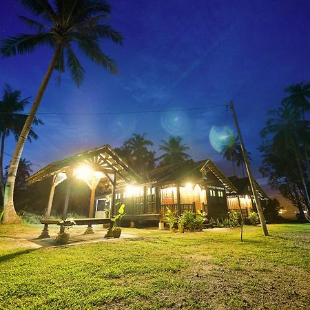 Kampung Tok Lembut Vacation Home Pantai Cenang Kültér fotó